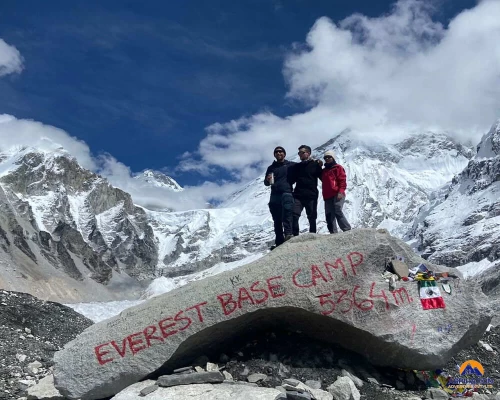 Trekkers Accomplish Everest Base Camp
