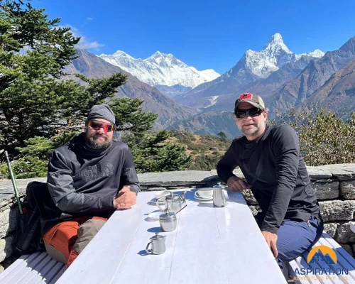Trekkers At Hotel Everest View Acclimatization