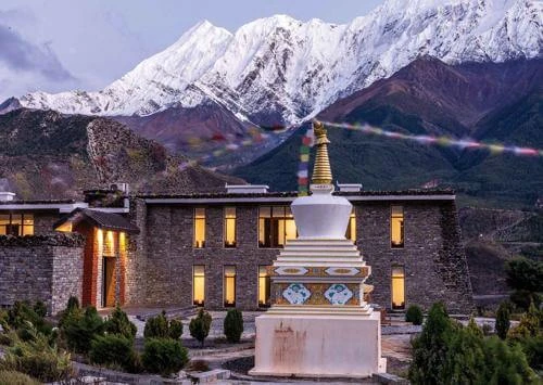 Luxury Nepal with Shinta Mani Mustang and Everest Helicopter